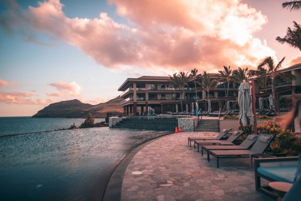 Top 5 hôtels de luxe en Sardaigne pour des vacances balnéaires