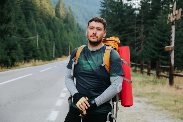 Comment organiser une expédition pour observer les gorilles des montagnes en Ouganda?